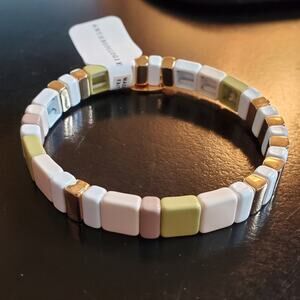 Anthropologie Serafina Med Chicklet Green and gold stretchy bracelet NWT